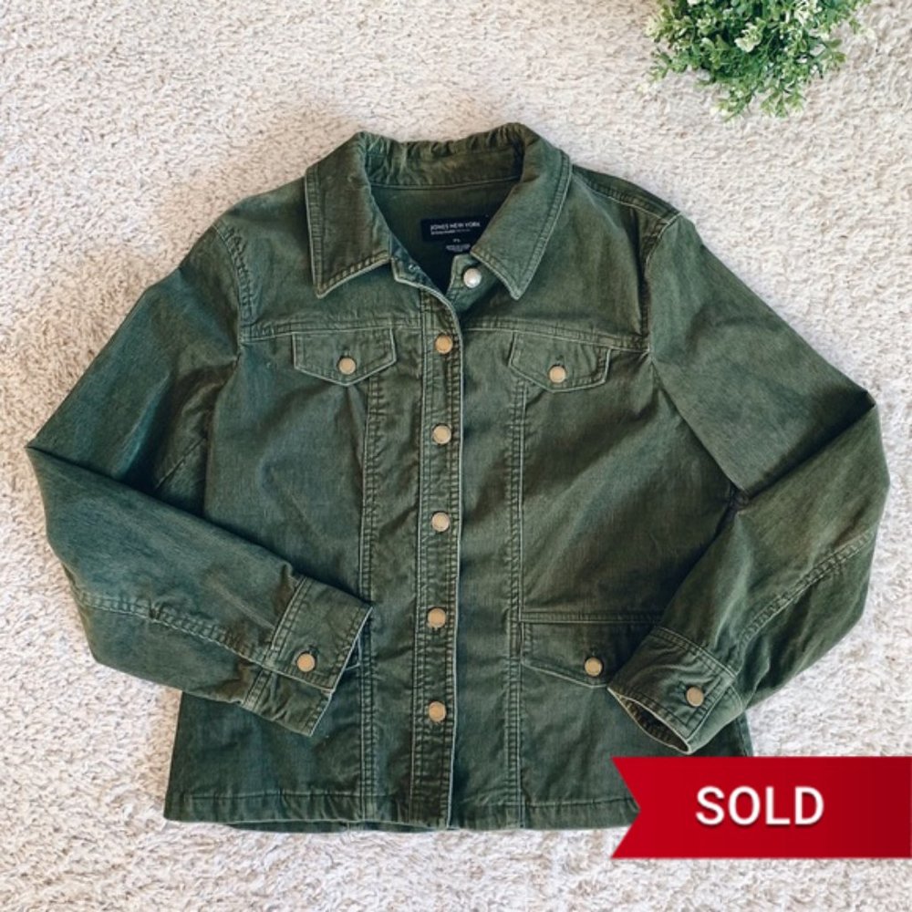 SOLD - Jones New York Signature Olive Corduroy Ja…
